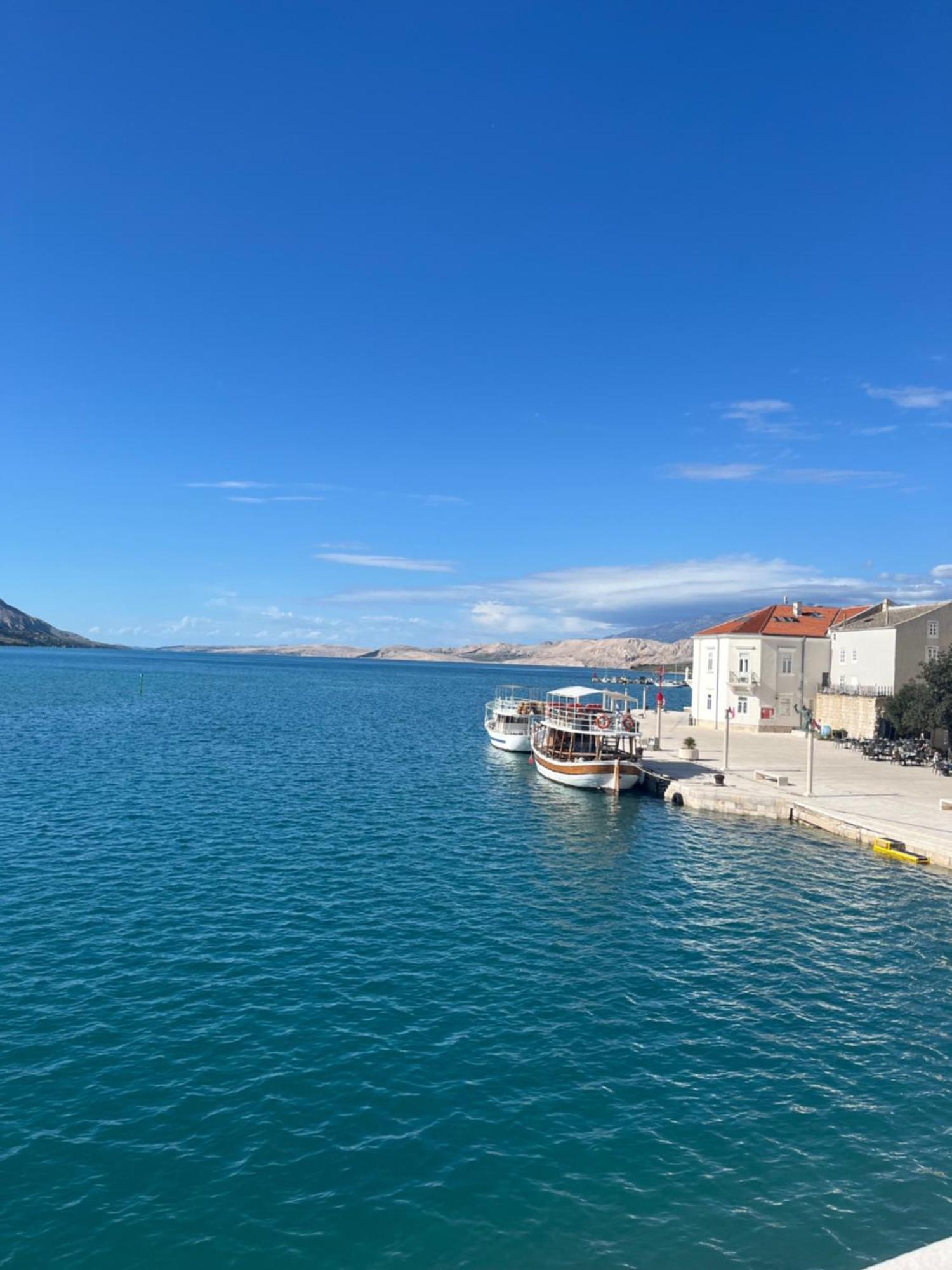 Apartmani Mila Pag Town Exterior foto