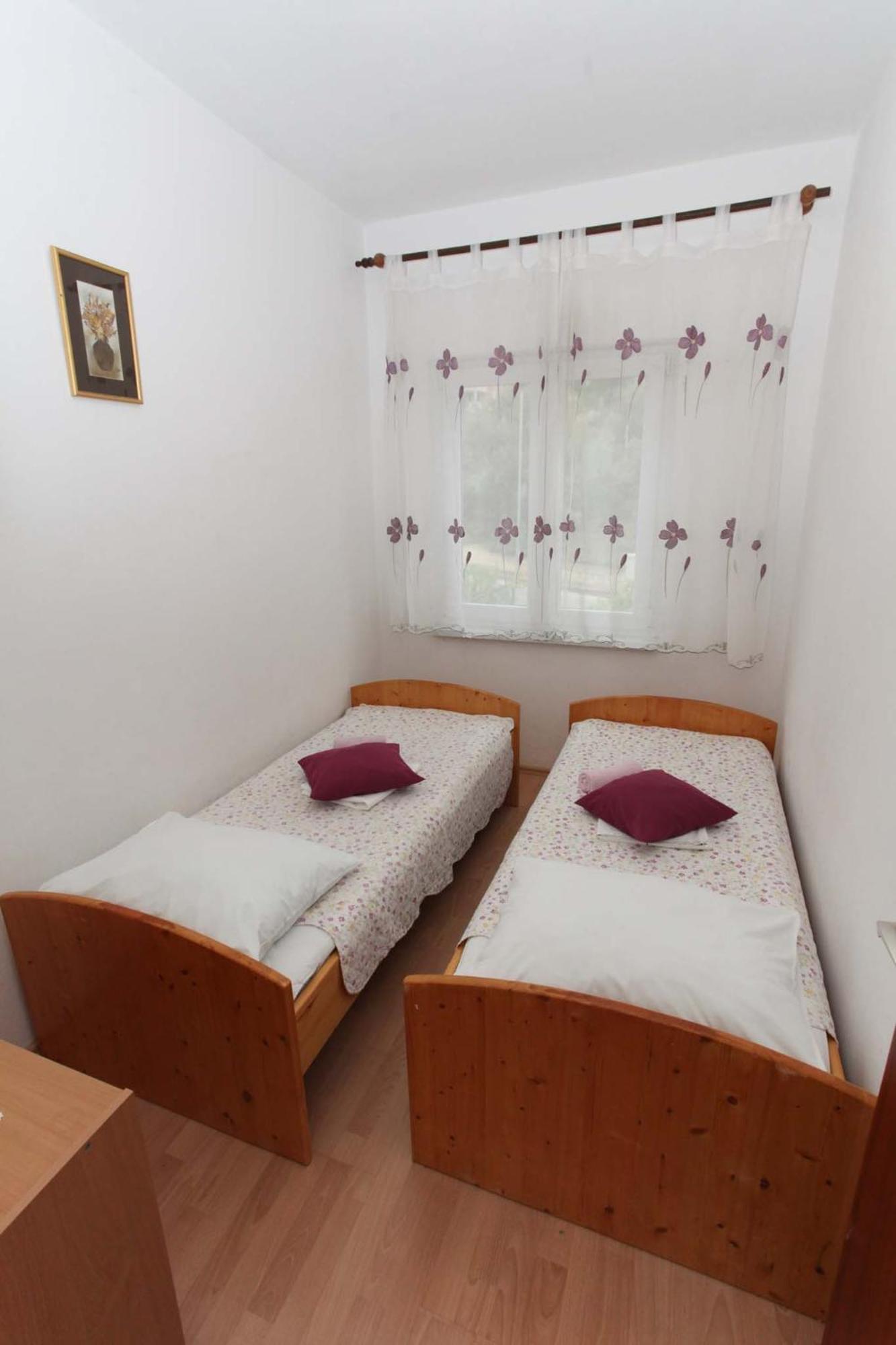 Apartmani Mila Pag Town Exterior foto